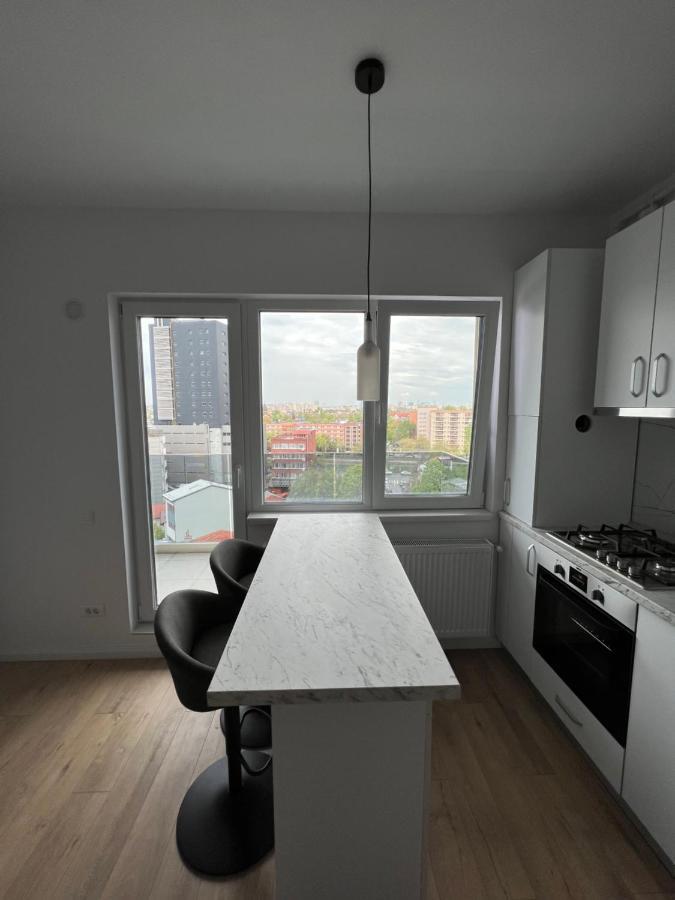 Central Riverfront Apartment 布加勒斯特 外观 照片